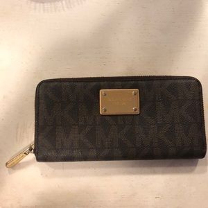 Michael Kors MK brown
